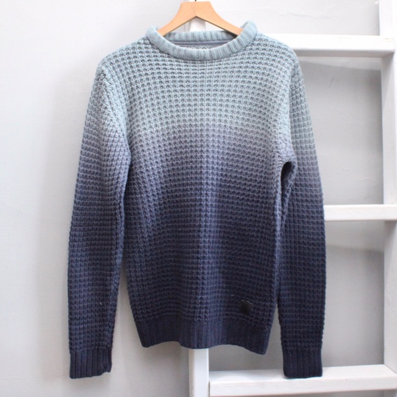 SOULSTAR Other - Soulstar Clothing Blue Ombre Thick Knitted Sweater